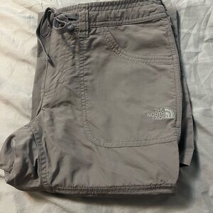 The North Face | Convertible Zip Off Hiking Pants